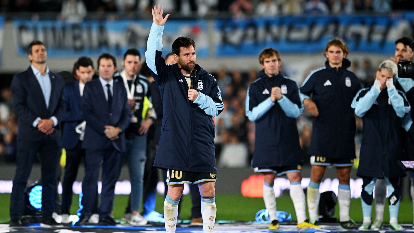 Messi y su adiós a la Selección: «Es el día más triste de mi carrera porque no hay nada más lindo que jugar con la camiseta argentina»